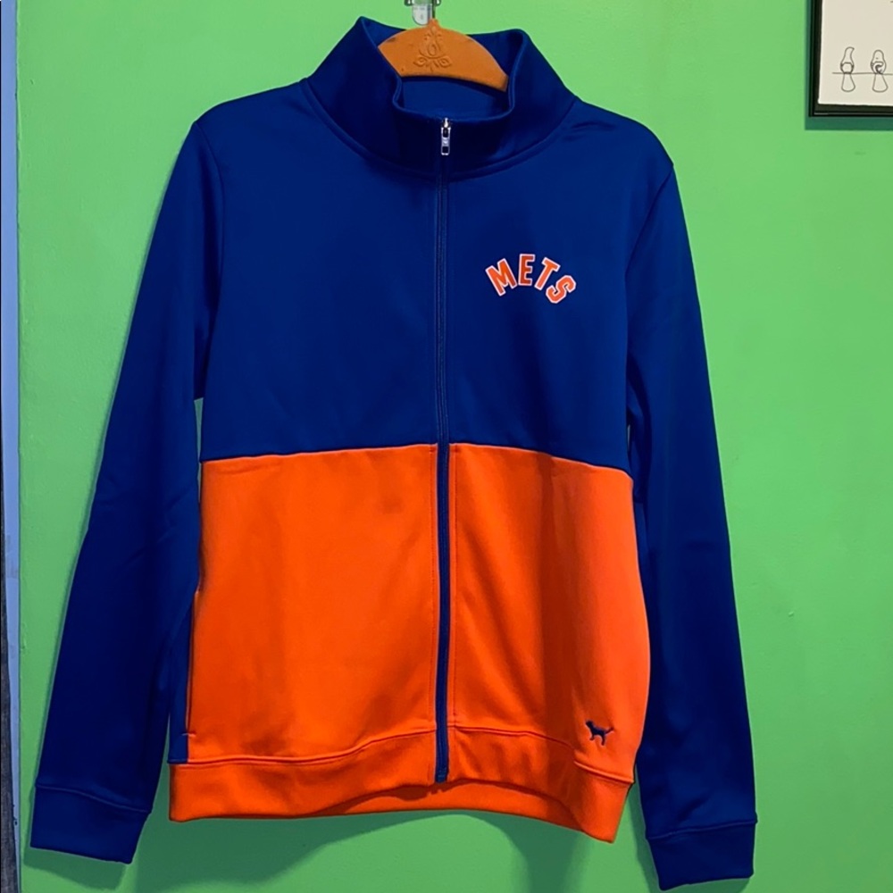 PINK by Victoria’s Secret Mets Track Jacket